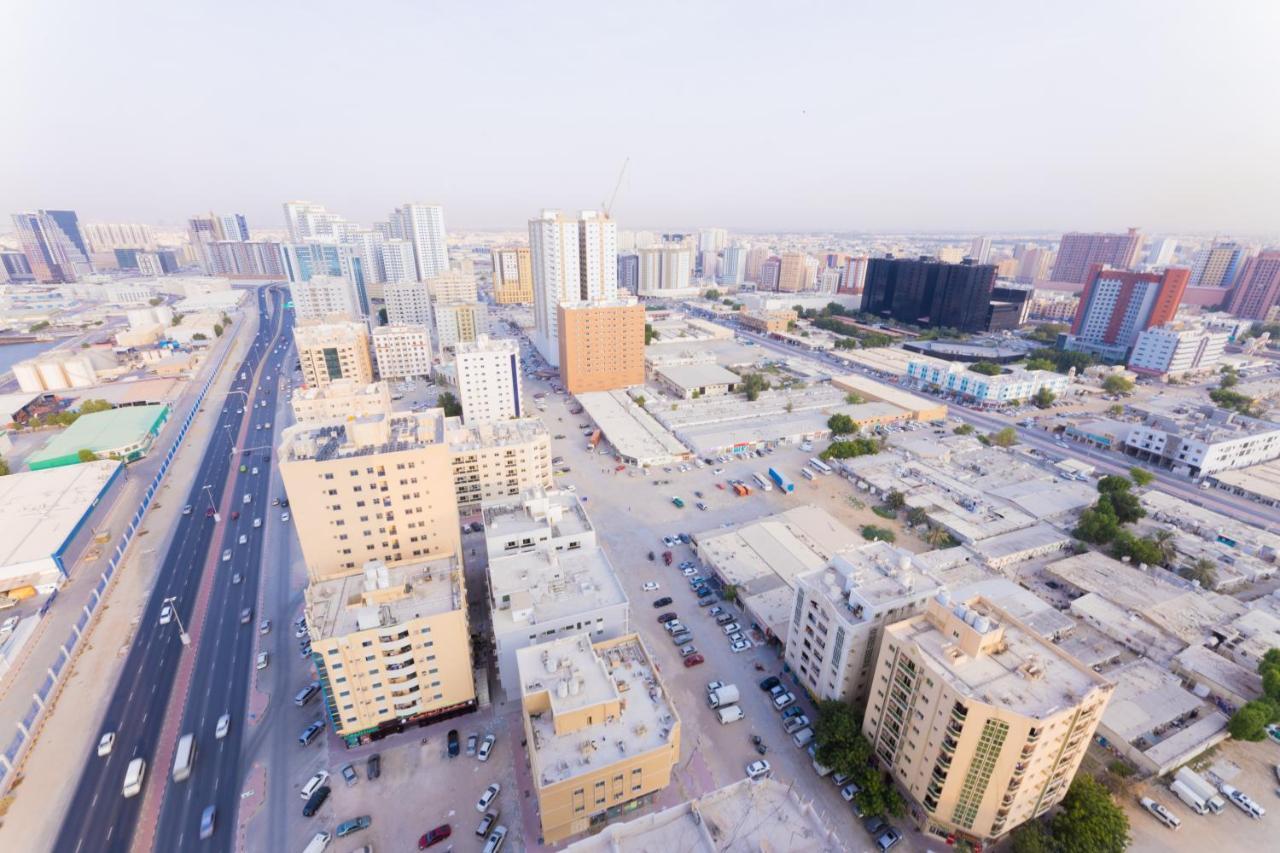ايوان تاور للشقق الفندقية عجمان المظهر الخارجي الصورة